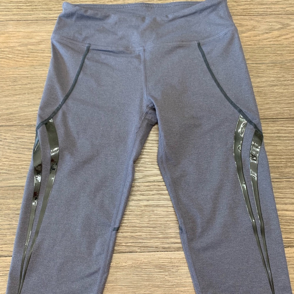 Fabletics crops size XS